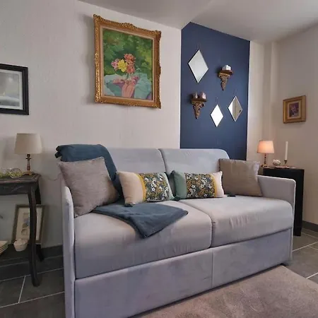 Jolie Idealement Situee * Онфлер